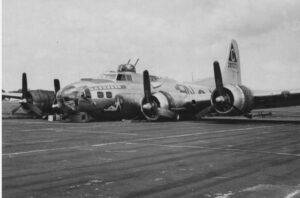 B-17 FLYING FORTRESS 